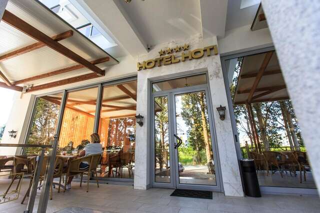 Отель Hotel Hoti II Улцинь-40